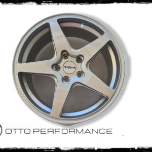 ROTIFORM  WGR R147 18X8.5 5/112 EN PLATA