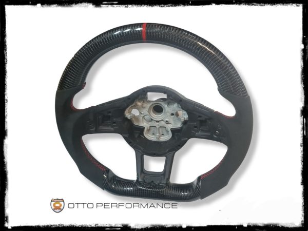 VOLANTE EN FIBRA DE CARBONO